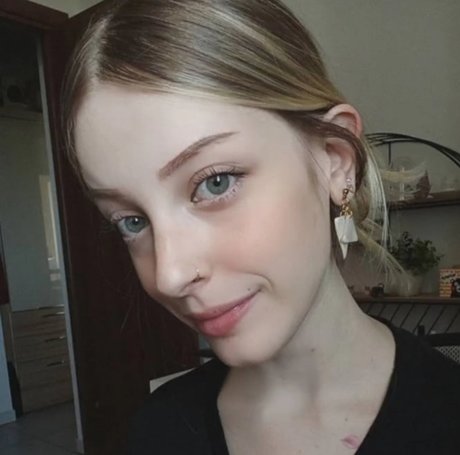 tanned onlyfans free naked pictures