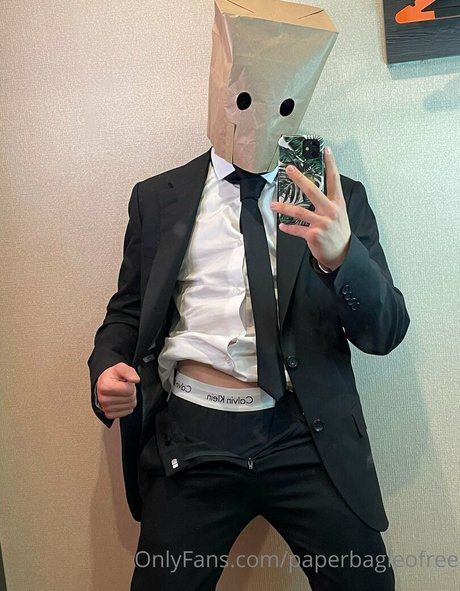 famous nude onlyfans pretty picture