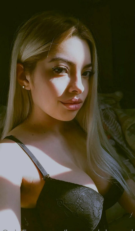 heavenlyhaesel model high quality image