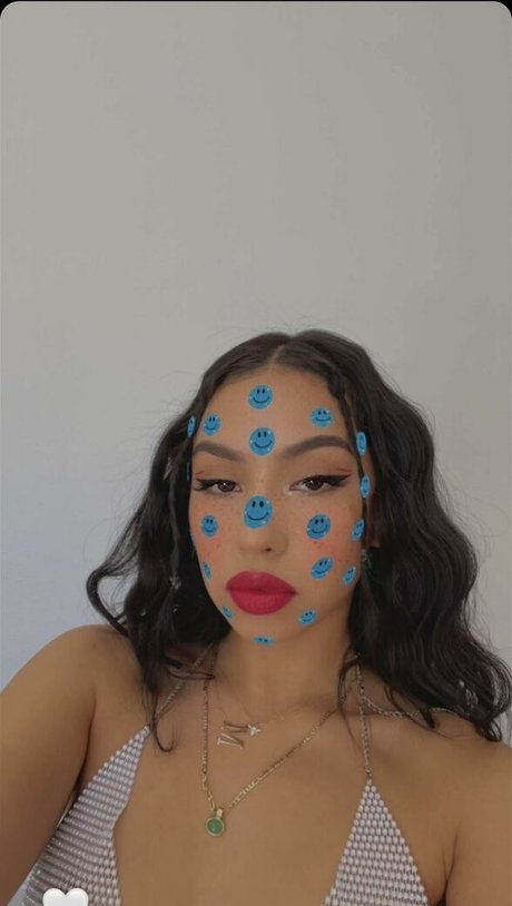 Melissa Estrella nice star images