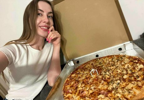 blonde secretary onlyfans hot xxx pictures