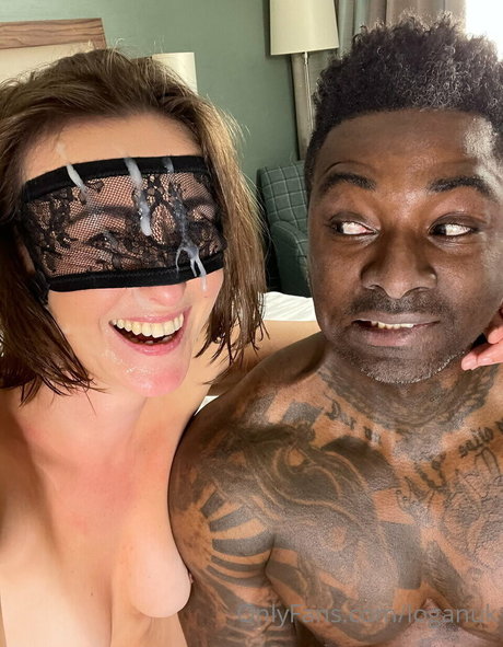 loganuk nude star archive