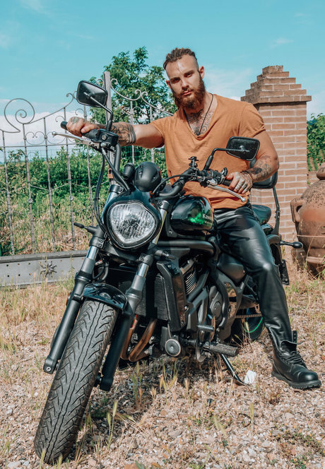 pervertmilan pornstar best archive