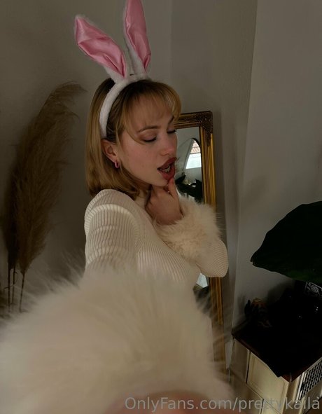 prettykaila naked model galleries