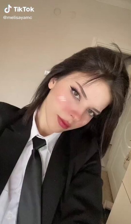 melisayamac exclusive model pic