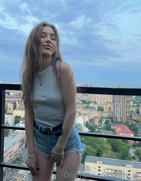 mirror onlyfans porno image