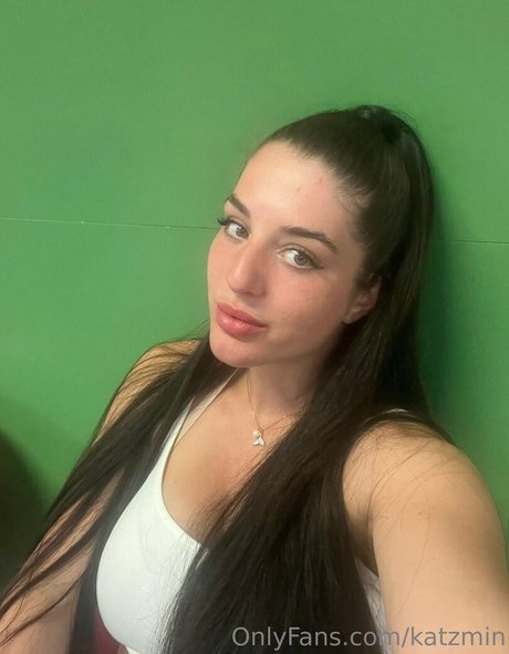 katzmin porn model picture