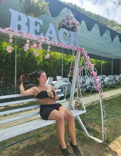 katzmin model naked galleries