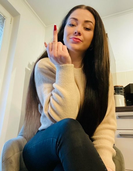 moneydomk free actress photos