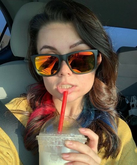 interracial threesome onlyfans erotic images