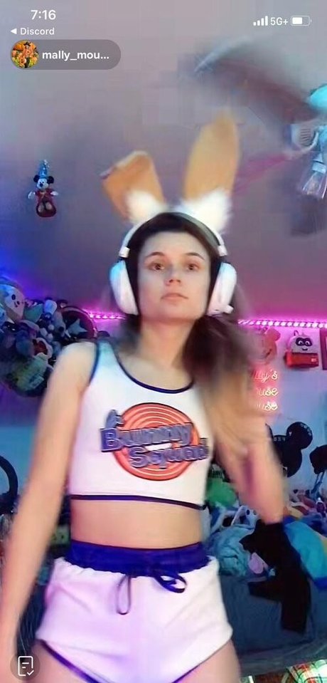 Mally Mouse adult actress galleries