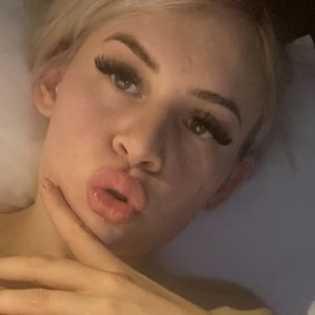 Latinmoniquexx pretty star gallery