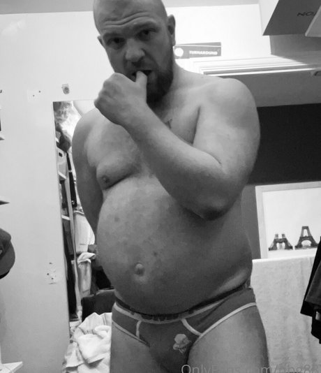 ubg88 nude actress picture