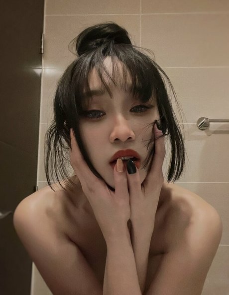 leezipotato perfect model image