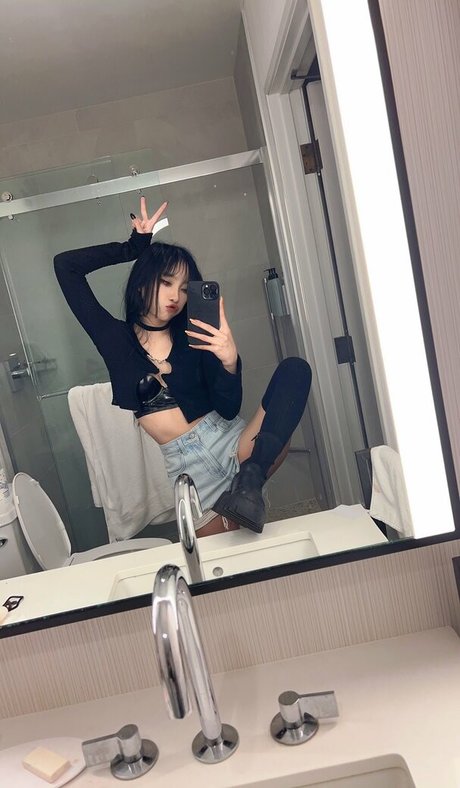 ebony sloppy onlyfans nude img