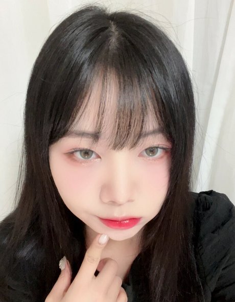 wngml774 sexy star photos