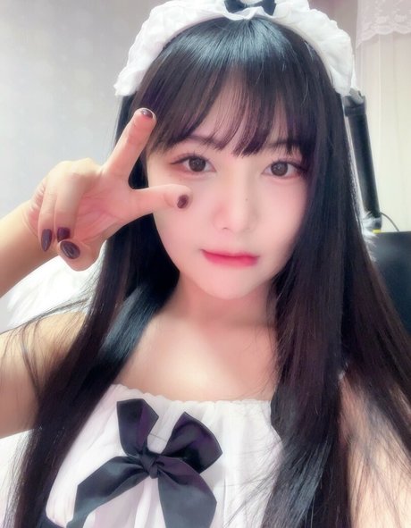 wngml774 model nudes picture