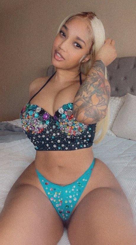 Kapri Styles star top photos