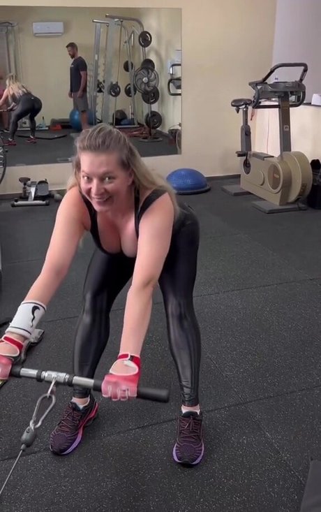 Joice Hasselmann pornstar free photos