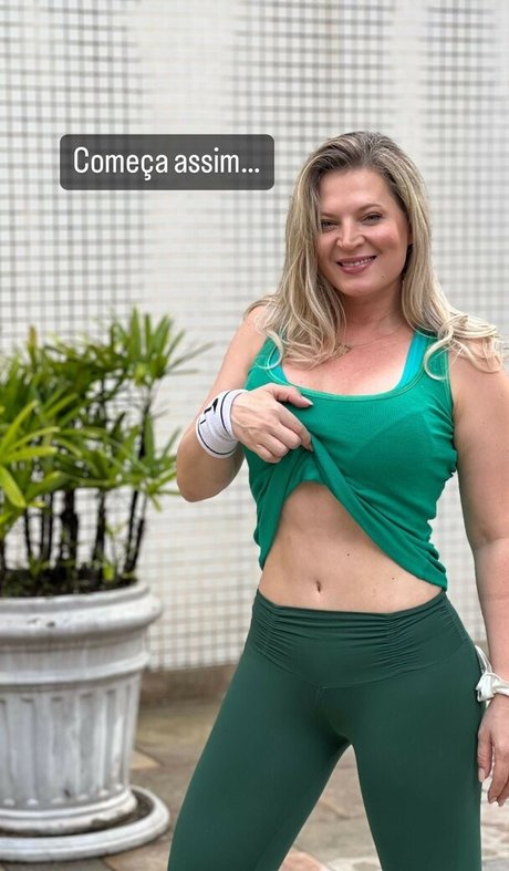 Joice Hasselmann nudes actress pic