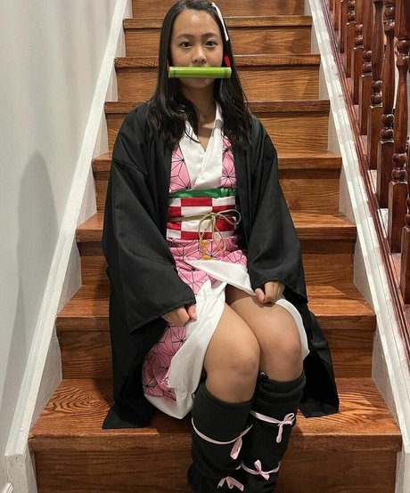 queenbaddii star pornographic photo