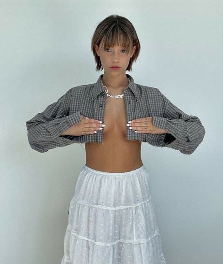 wellbeingwithabigail adult star images