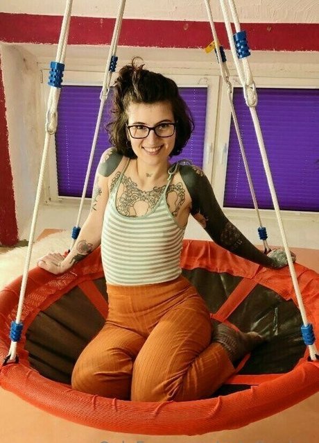 nataliewinz hot pornstar pics