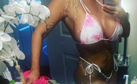 Kacey Diamonds top pornstar gallery