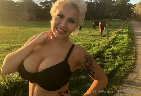 costbaby pornstar nice pictures