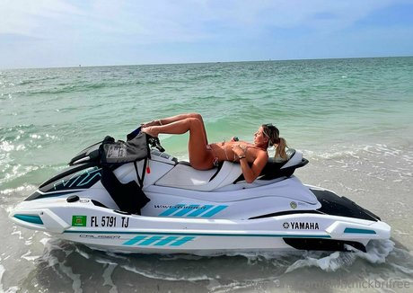 young ebony onlyfans art nude galleries