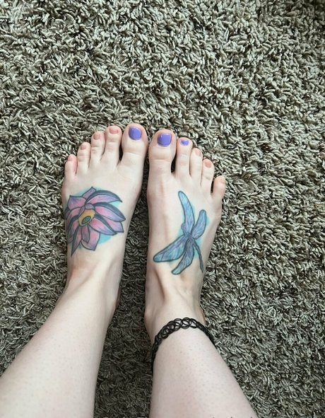 creampie milf onlyfans hot sexy photo