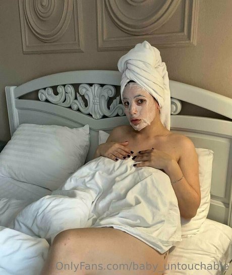 baby untouchable beautiful star pictures