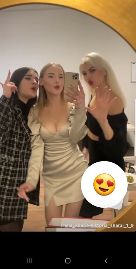 Oksana Neveselaya pornstar hd pictures