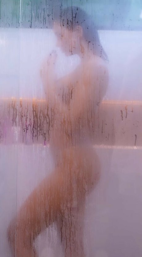 Amanda Curvelo pornstar nudes gallery