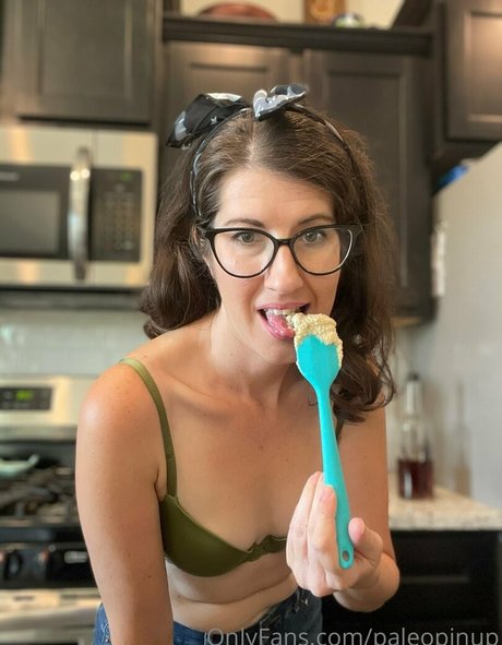 paleopinup pornstar adult pics