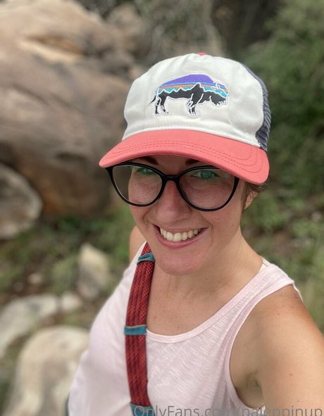 paleopinup exclusive model pictures