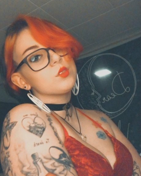 babybewitched model nudes pic