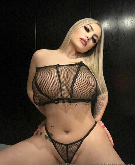 uxiathierry star adult picture