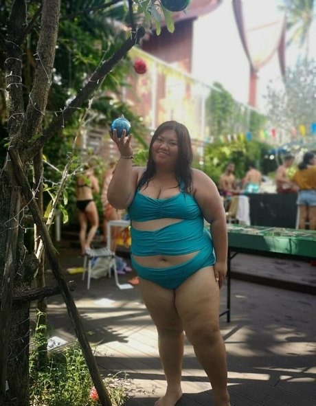 ameenachubbycutie star hot images