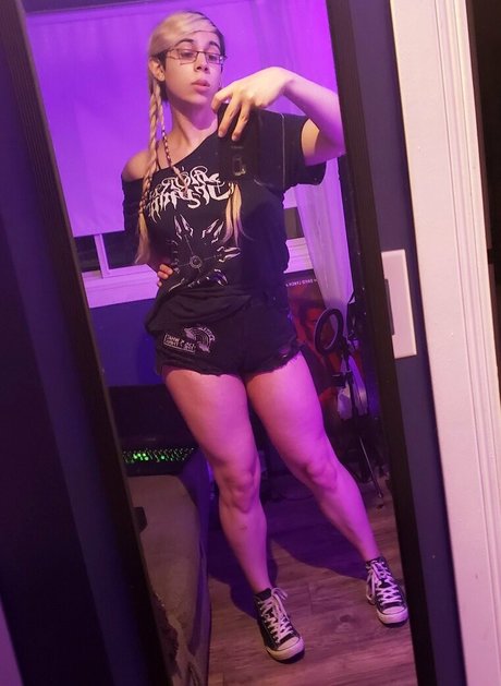 curvy nude onlyfans beautiful naked archive