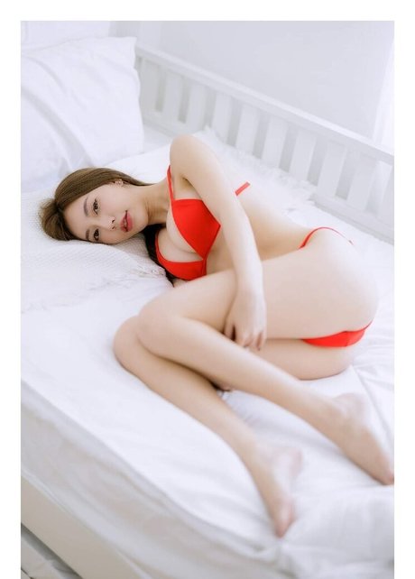 Champ Emmita xxx actress pic