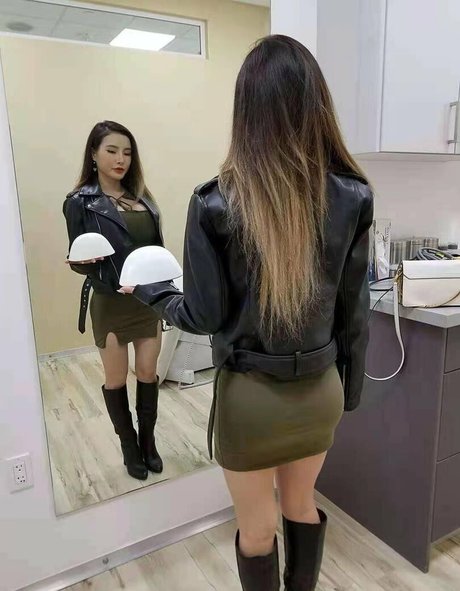 famous ladyboy onlyfans hot sexy pictures