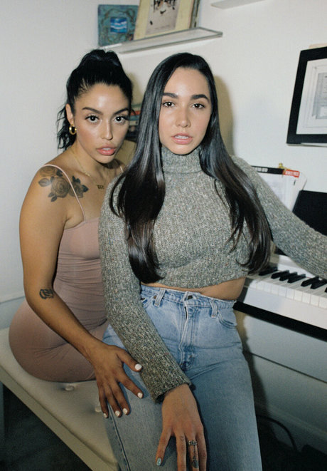 karleegrey model sex archive