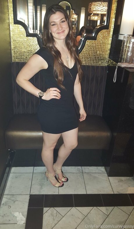 tiny asian onlyfans free naked picture