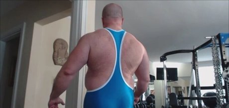 flexbigmuscle erotic star pictures