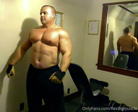 flexbigmuscle model sexy img