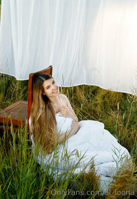 al loona model free image