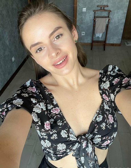 rina boom naked pornstar gallery