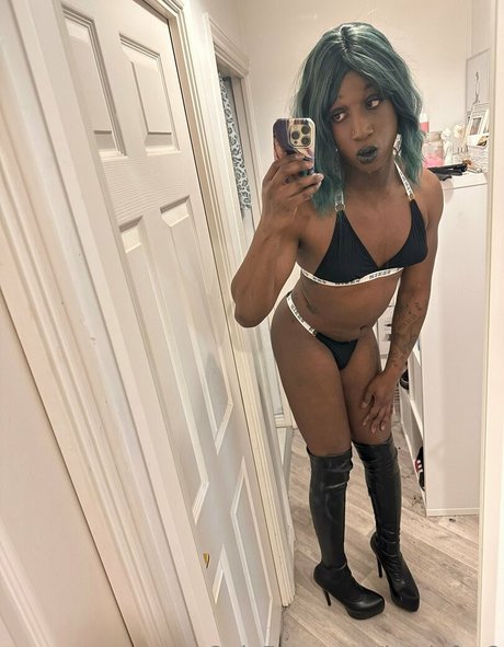 shemale fucks girl onlyfans free sex photos