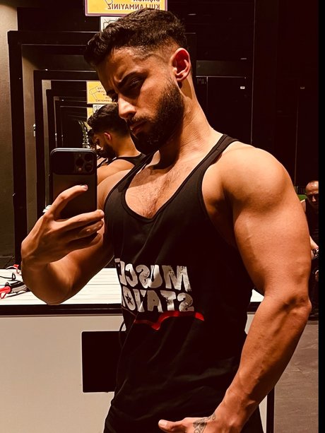 Ardamuscle nudes star picture